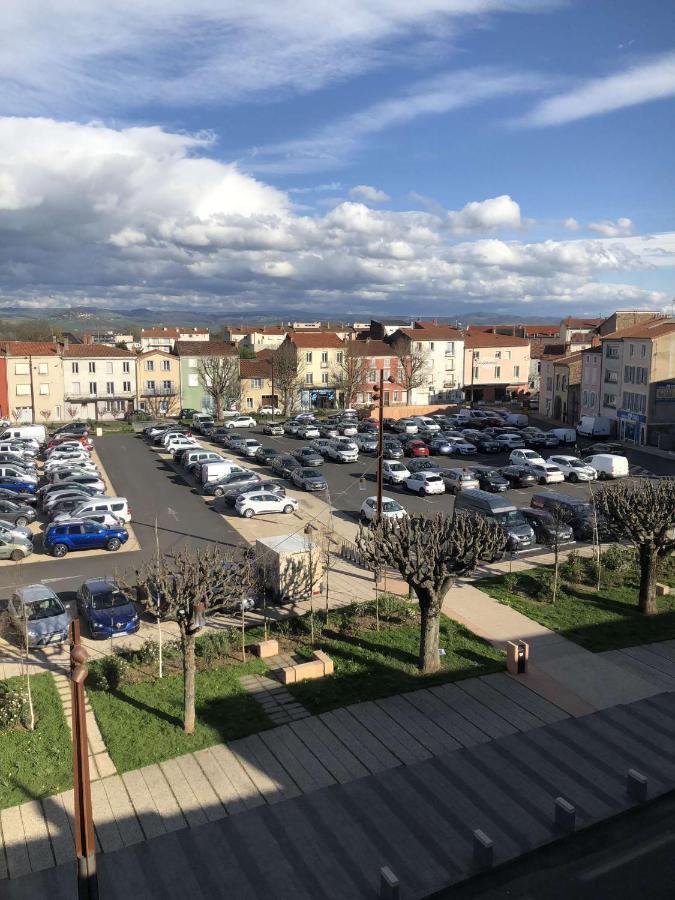 Appartement F2 Centre-Ville Issoire Avec Jolie Vue Ngoại thất bức ảnh